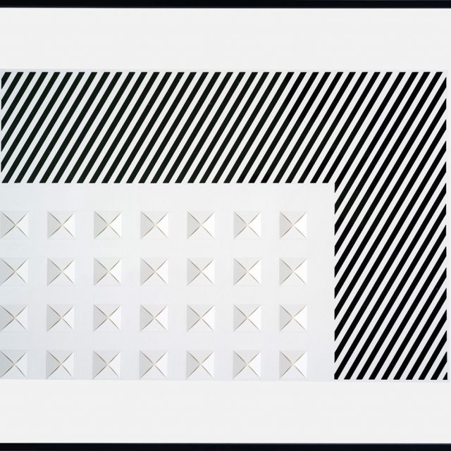 6021-11-cinétique-noir-50-65cm