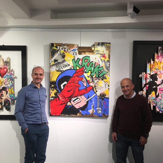 Captain América oeuvre en duo Gnidzaz Durrey Galerie Montmartre Paris